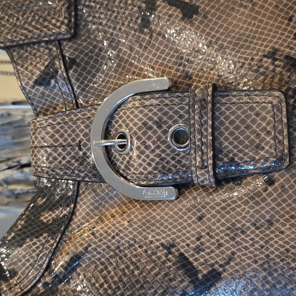 Coach Soho Lynn Python Embossed EUC 2 Compartment - image 2